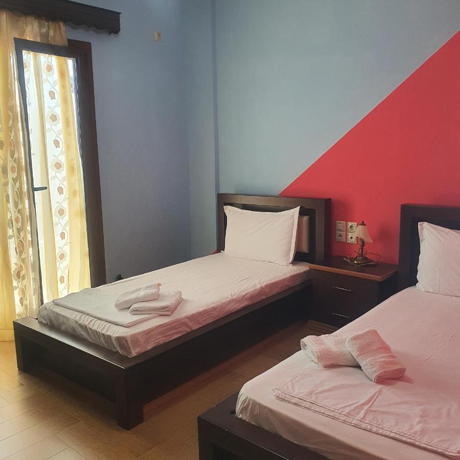 Mihal Suites ซารานเดอ ภายนอก รูปภาพ