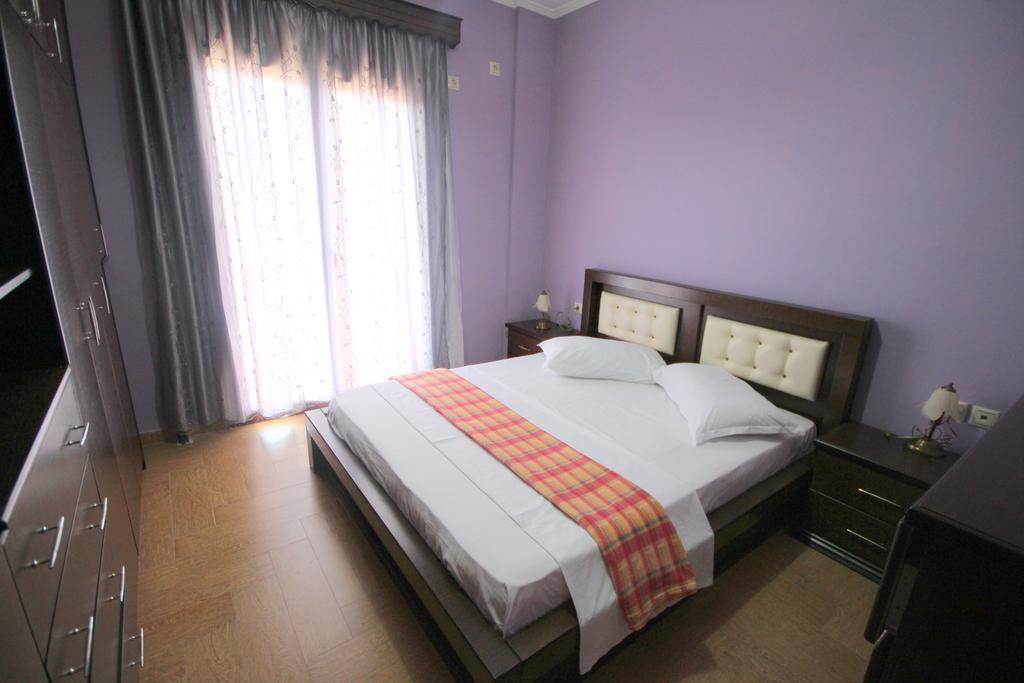 Mihal Suites ซารานเดอ ภายนอก รูปภาพ