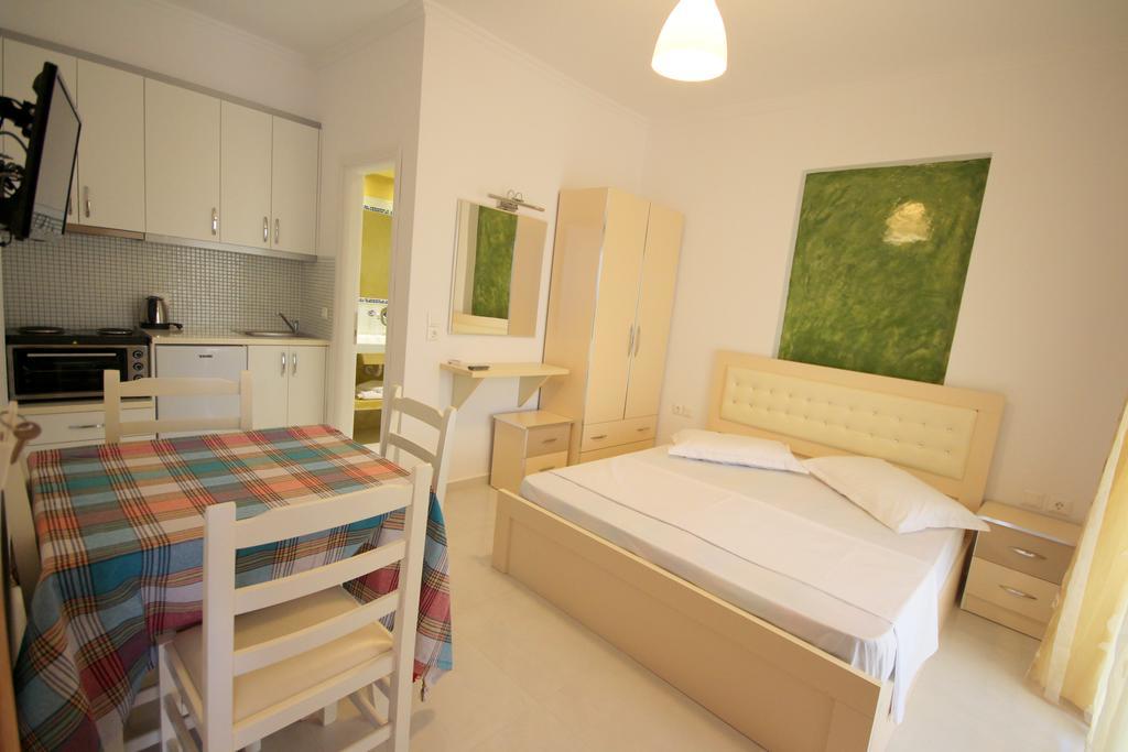Mihal Suites ซารานเดอ ภายนอก รูปภาพ